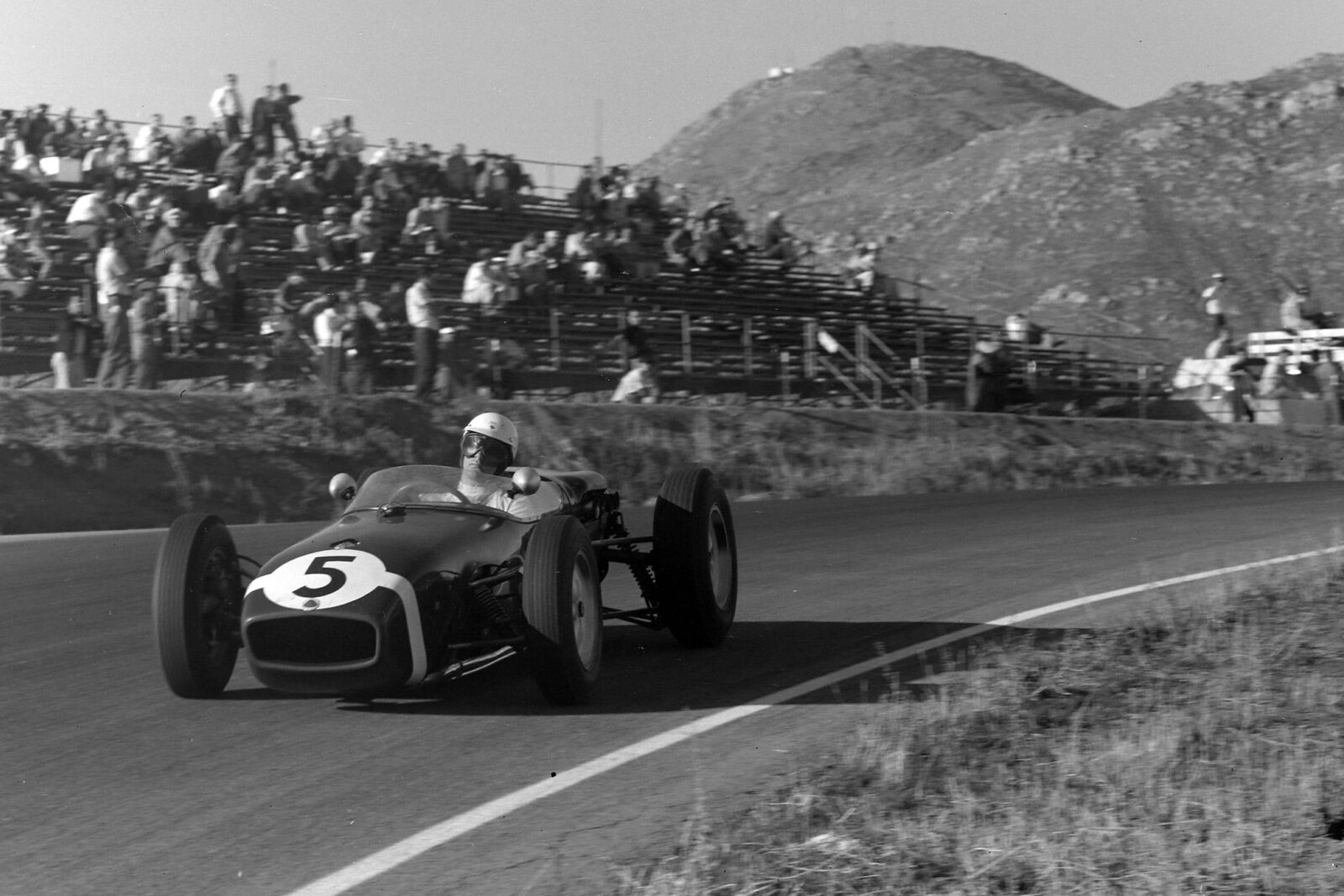 Stirling Moss took his first win since returning from injury