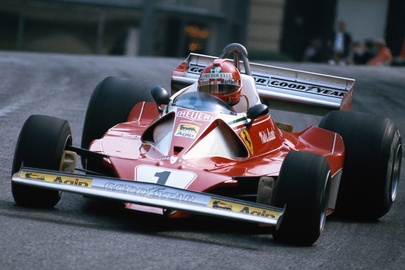 Niki Lauda (Ferrari) at the 1976 Monaco Grand Prix.