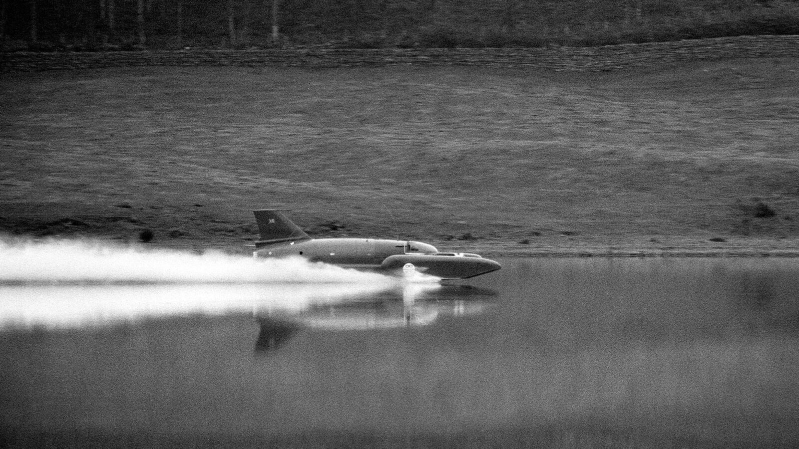 4th November 1966. Campbell was killed instantly on 4th January 1967 whilst attempting to break his own water-speed record of 276mph. His craft 'Bluebird' flipped into the air at around 300mph. (Photo by Sunday Mirror/Mirrorpix/Mirrorpix via Getty Images)