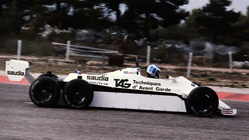 Finnish Formula One driver Keke Rosberg drives his williams saudia 6 wheels during trial sessions at the Castellet circuit (South of France) on November 6, 1981. - First test of the Formula 1 Williams six-wheel presented on November 5, 1981 and driven by the Finnish Keijo Erik 