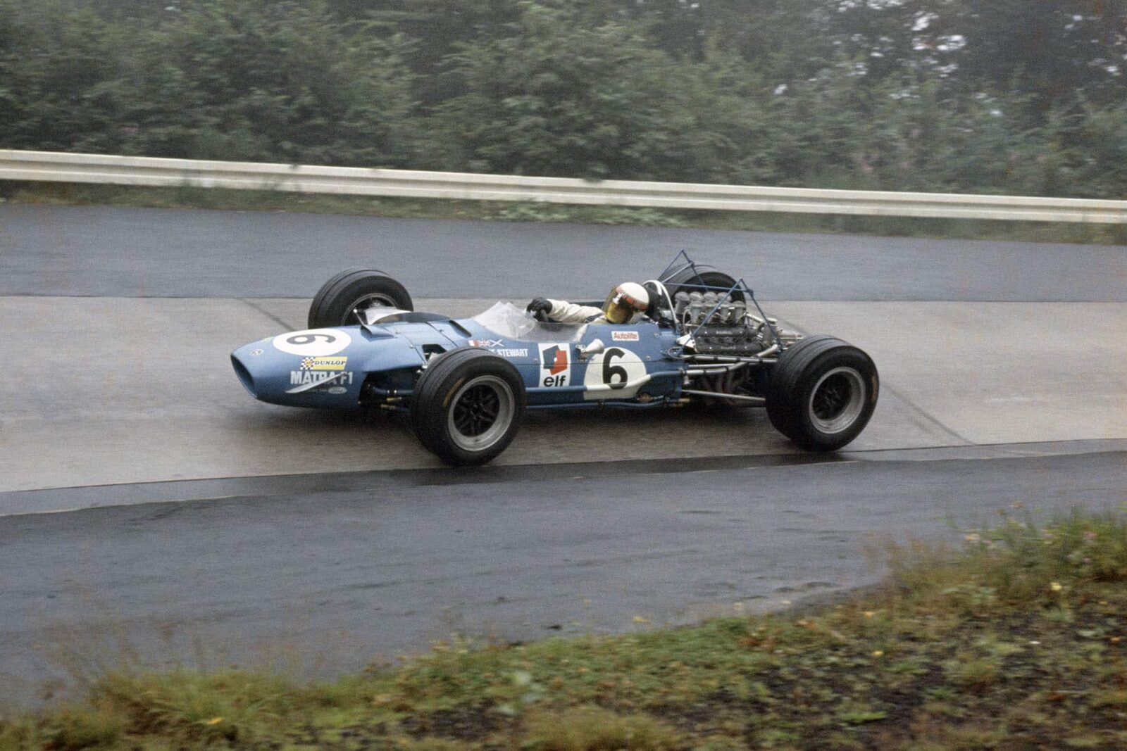 Jackie Stewart (Matra MS10-Ford Cosworth)