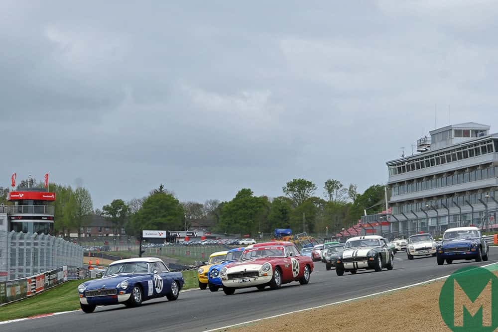 Equipe GTS Brands Hatch April 27