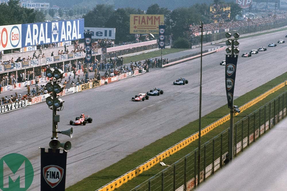 Ronnie Peterson, Clay Regazzoni, Francois Cevert and Jackie Stewart slipstream each other during the 1971 Italian Grand Prix