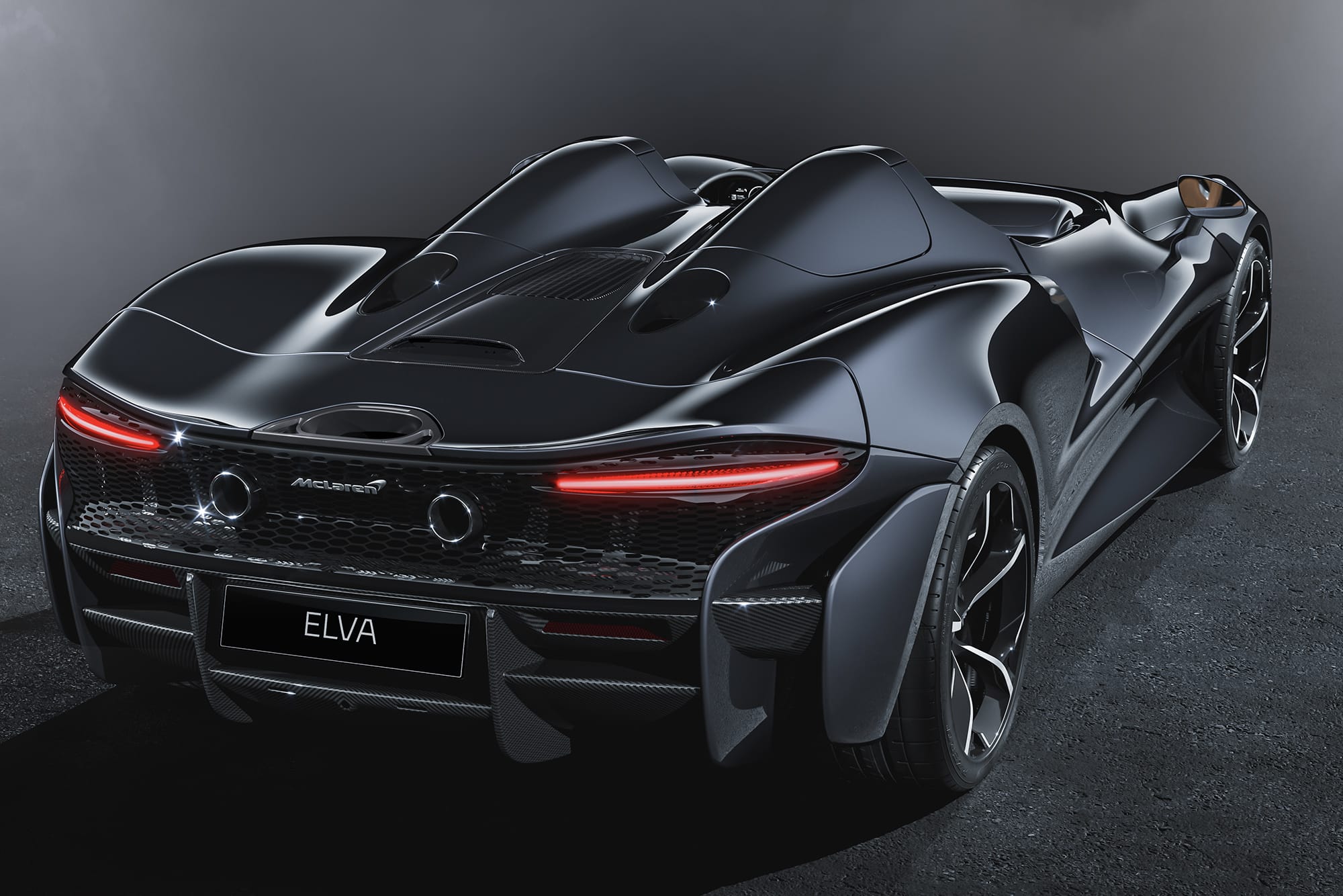 McLaren Elva rear view