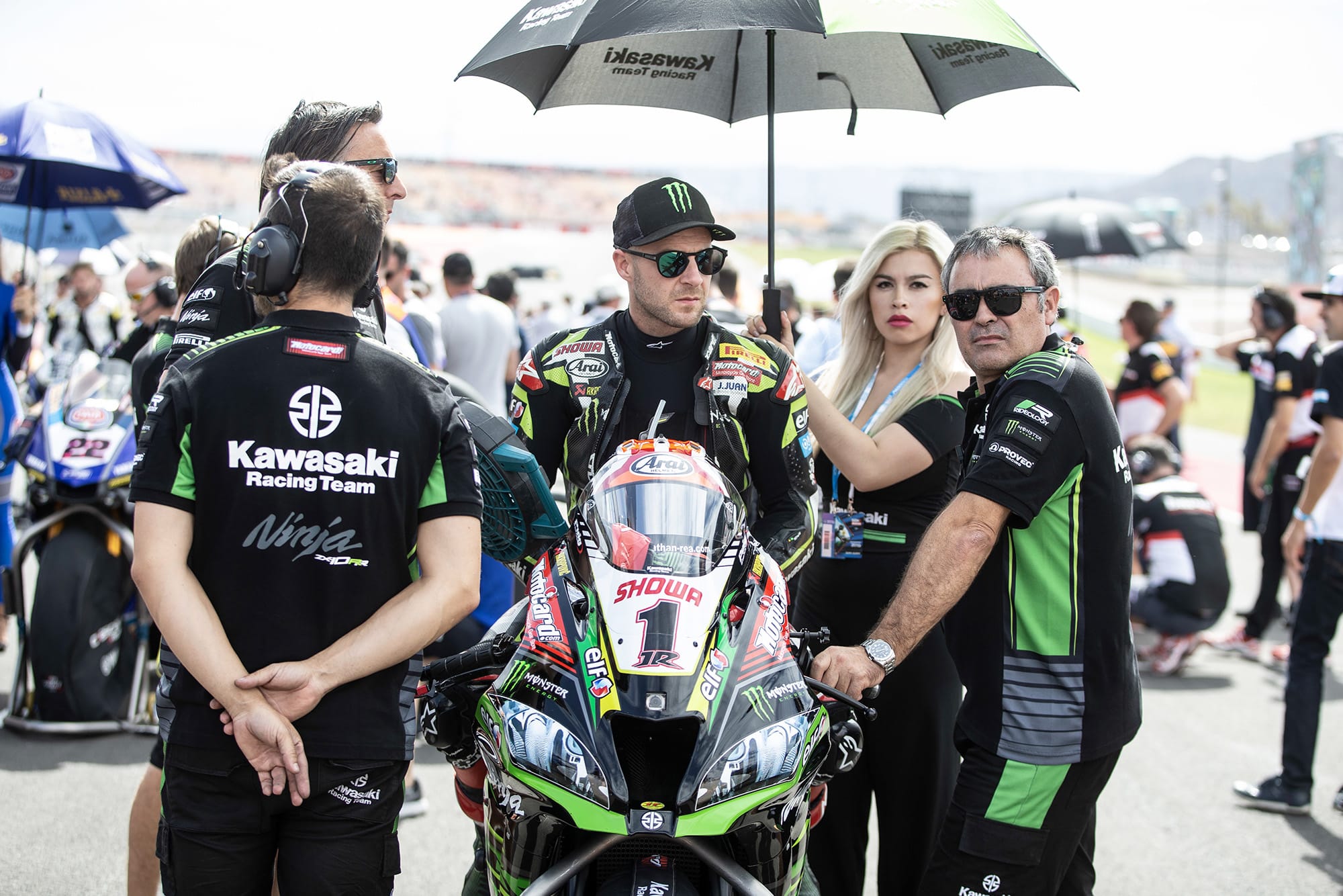 Jonathan Rea on the grid