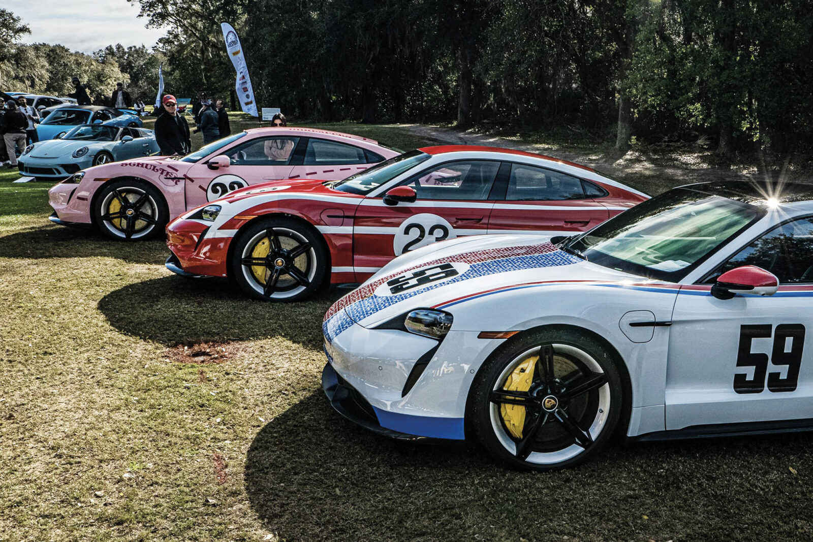 Porsche racing livery Taycans