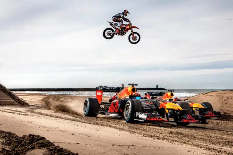 Max Verstappen & Alex Albon
