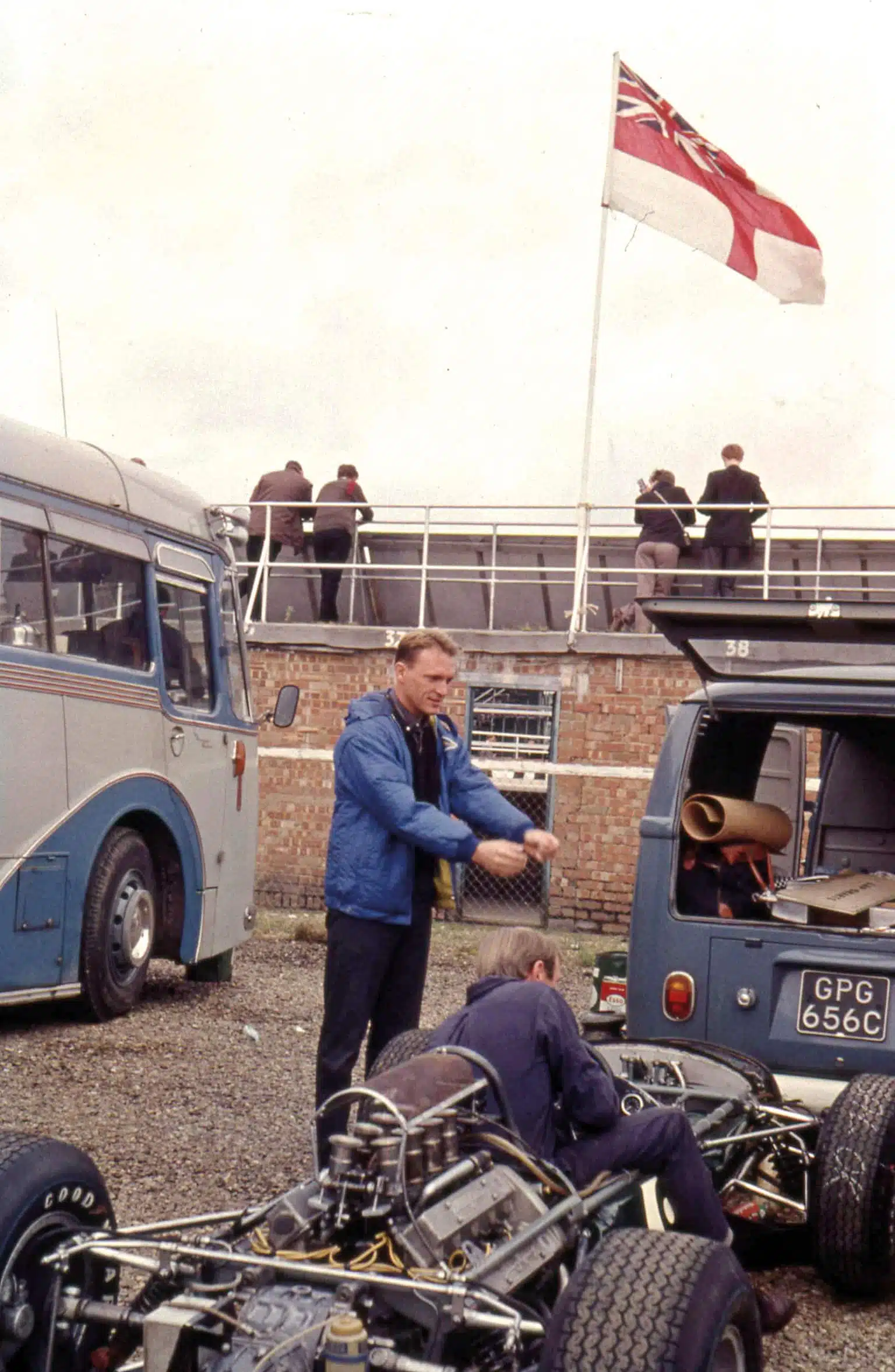D-Gurney-Brabham-Climax-British-GP-1965b