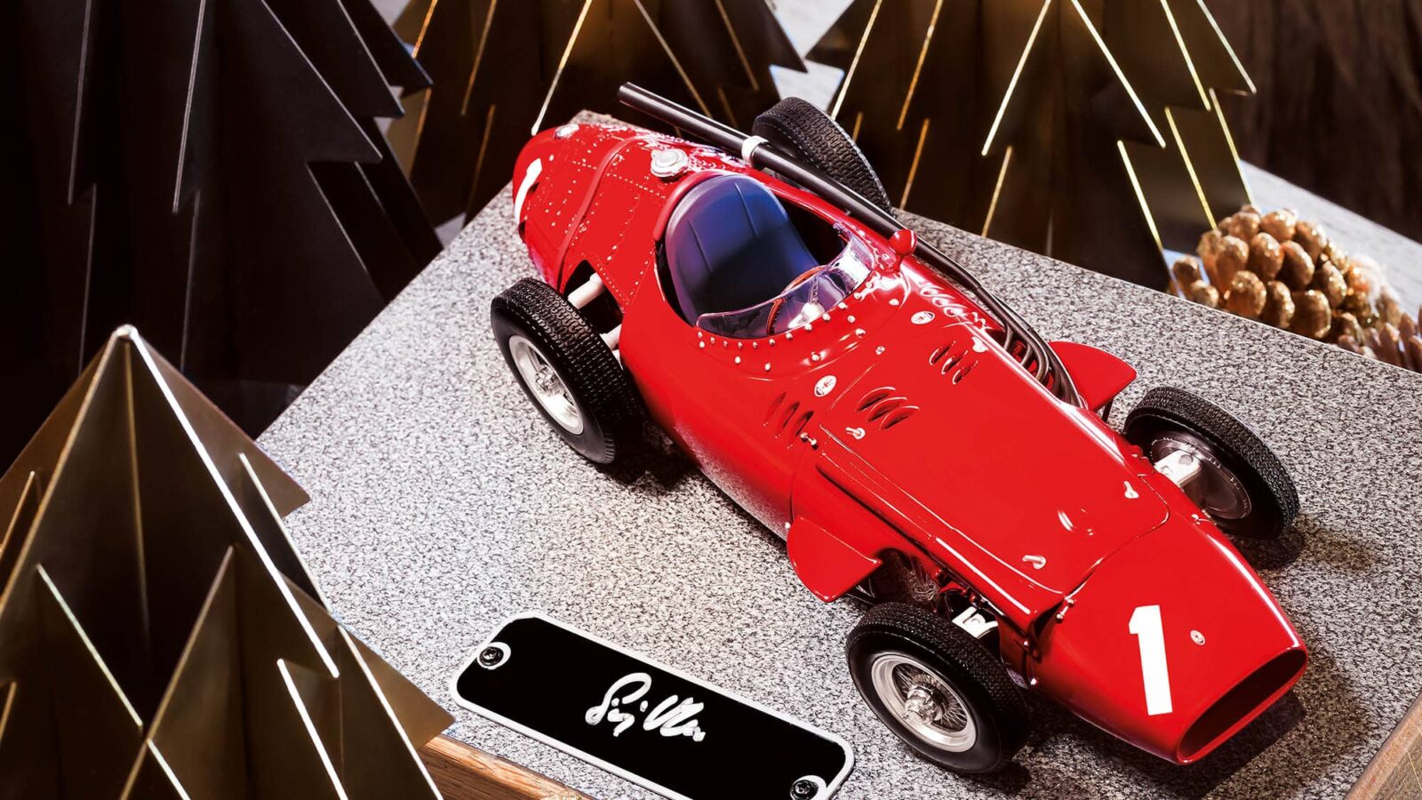 Stirling Moss Maserati scale model