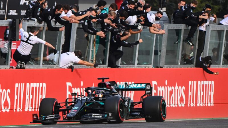 Lewis Hamilton crosses the line at Imola to win the 2020 F1 Emilia Romagna Grand Prix and clinmch the constructors championship for Mercedes