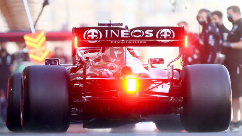 Mercedes engine