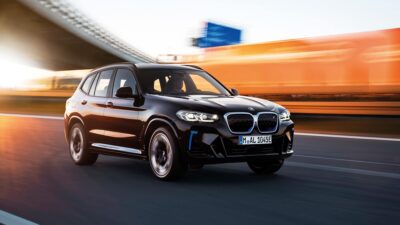 BMW iX3