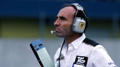 Formel 1, 1982 Boxengasse, Williams-Box Frank Williams www.hoch-zwei.net , copyright: HOCH ZWEI / Ronco (Photo by Hoch Zwei/Corbis via Getty Images)