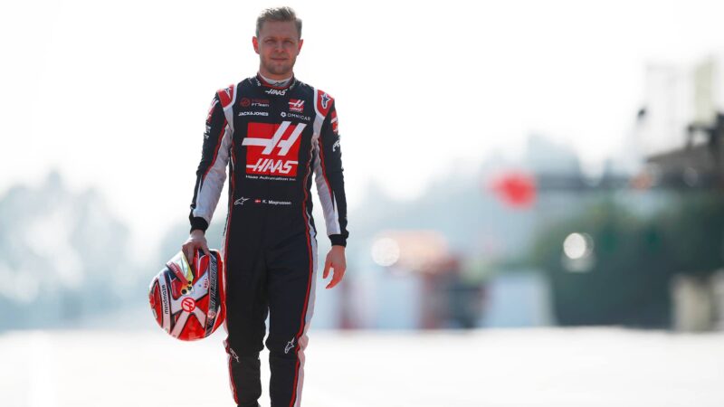 Kevin Magnussen Haas overalls