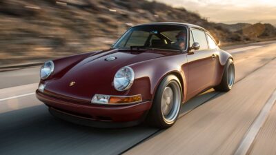 Singer 911