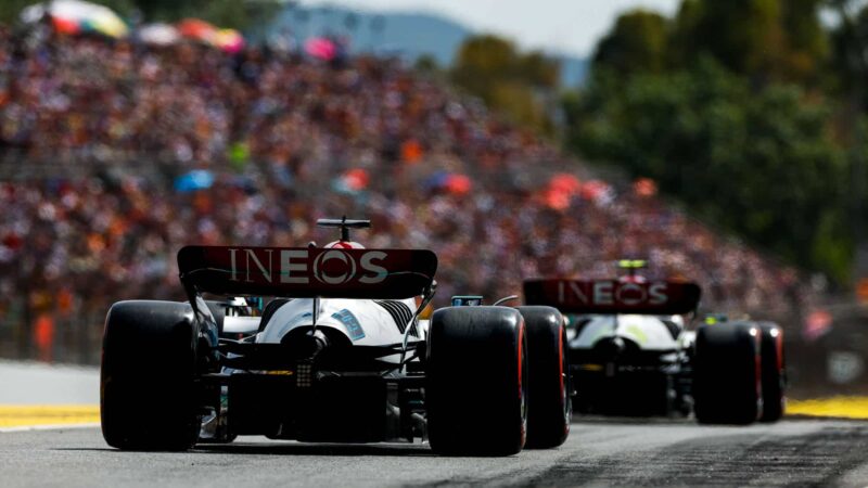 63 RUSSELL George (gbr), Mercedes AMG F1 Team W13, 44 HAMILTON Lewis (gbr), Mercedes AMG F1 Team W13, action during the Formula 1 Pirelli Grand Premio de Espana 2022, 6th round of the 2022 FIA Formula One World Championship, on the Circuit de Barcelona-Catalunya, from May 20 to 22, 2022 in Montmelo, Spain - Photo DPPI
