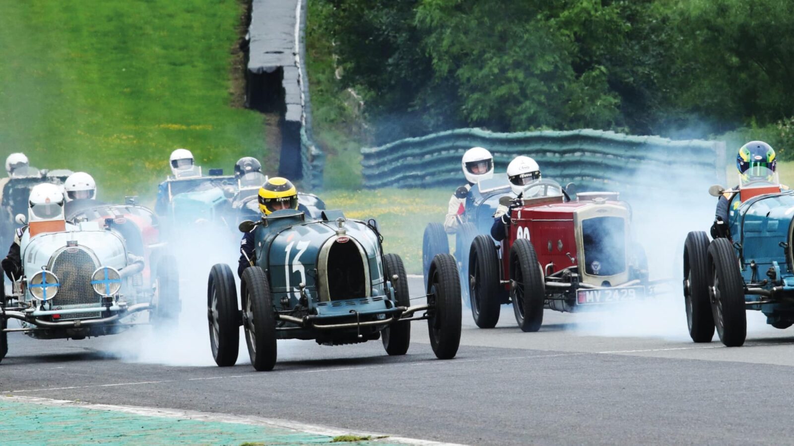Start of Cadwell Park VSCC race