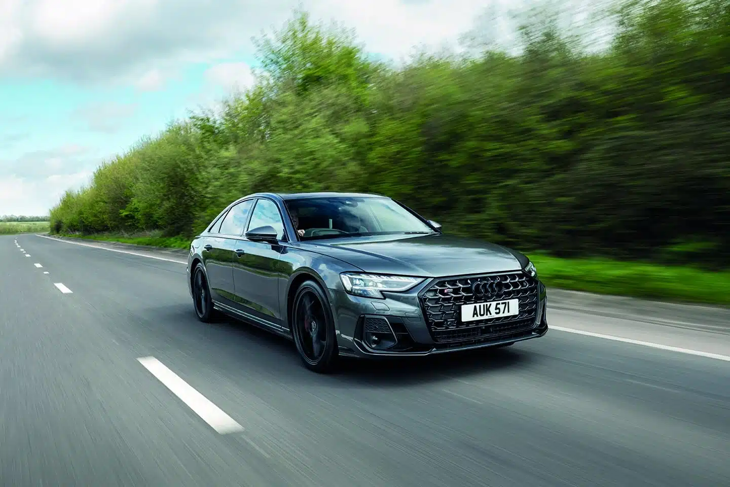 2022 Audi S8