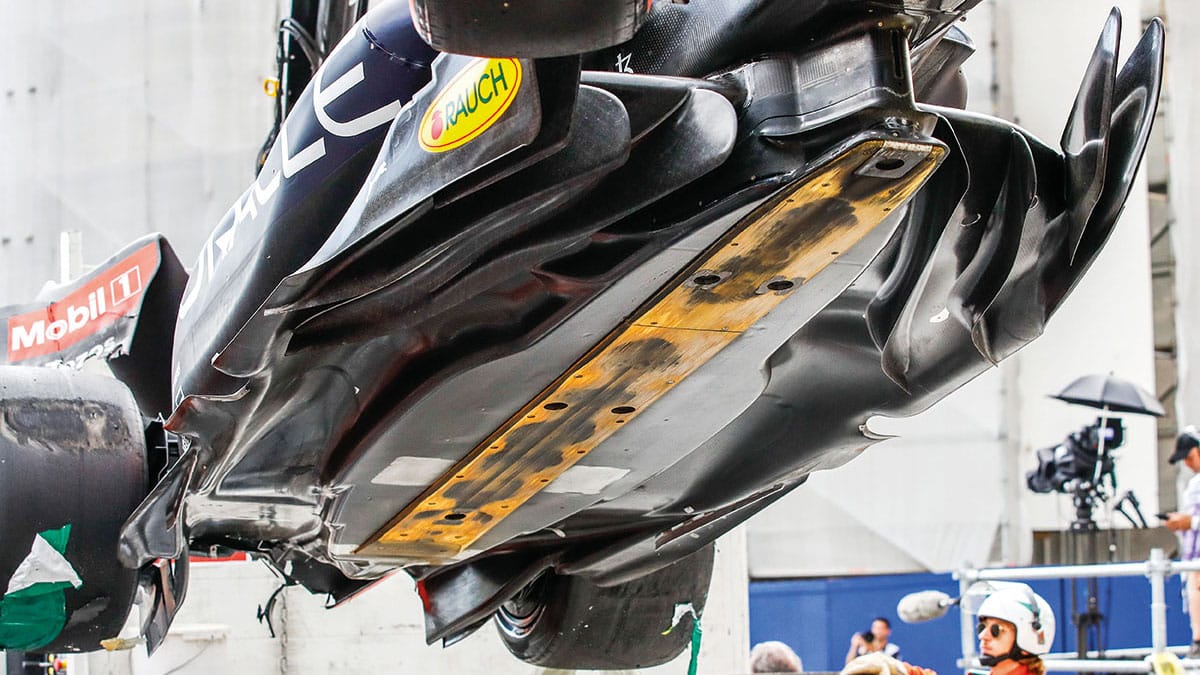 Underside view of the 2022 Red Bull RB18