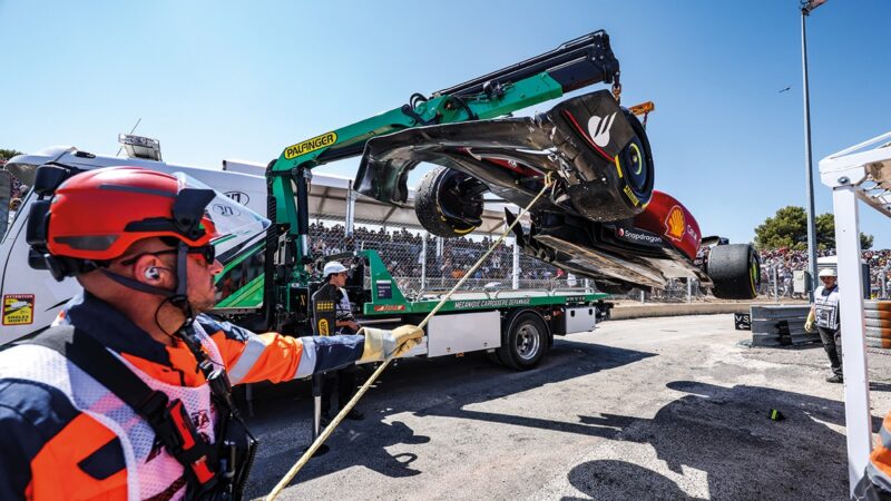 Charles LECLERC Scuderia Ferrari F1-75, cras
