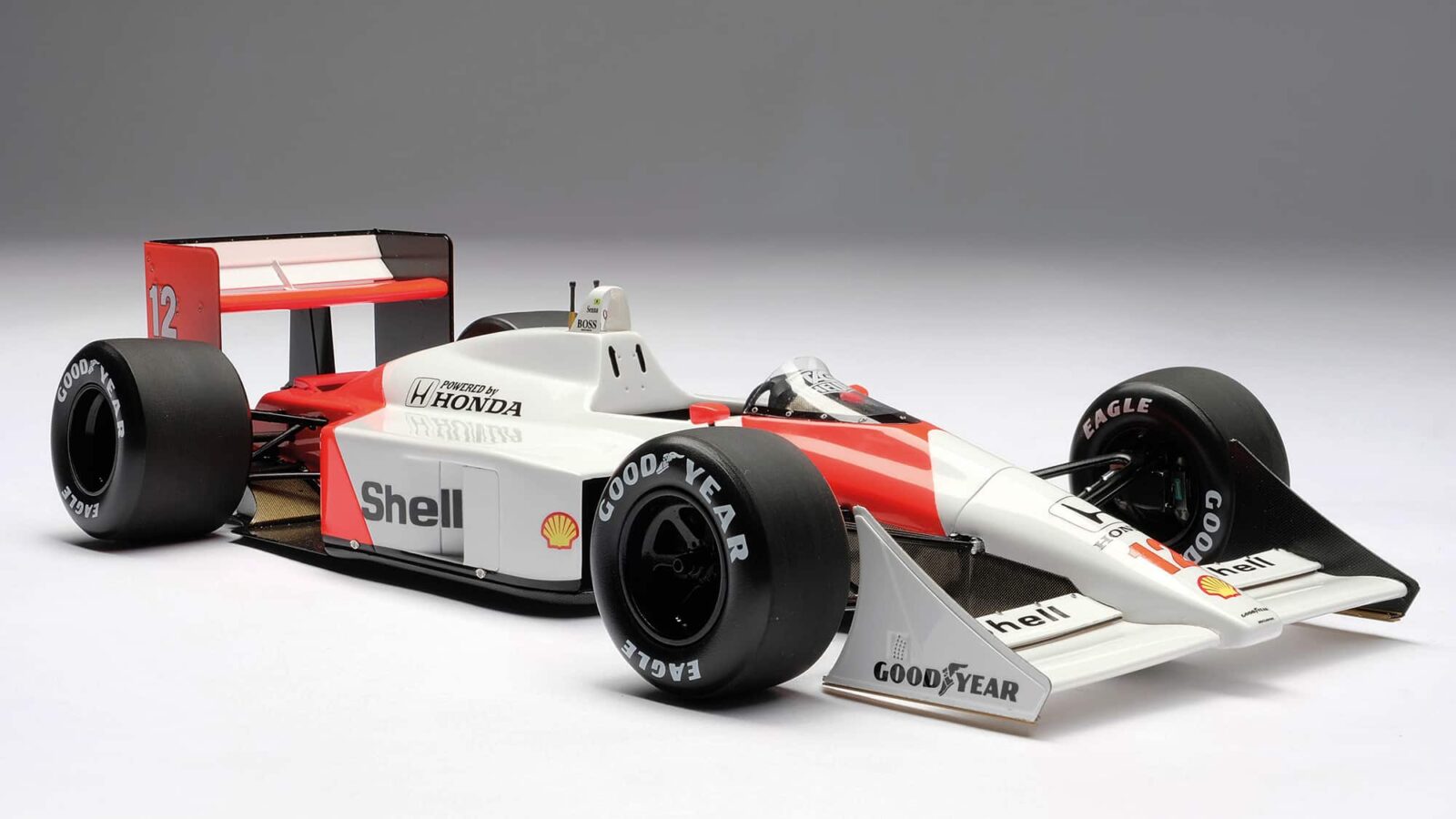 McLaren MP4-4 model