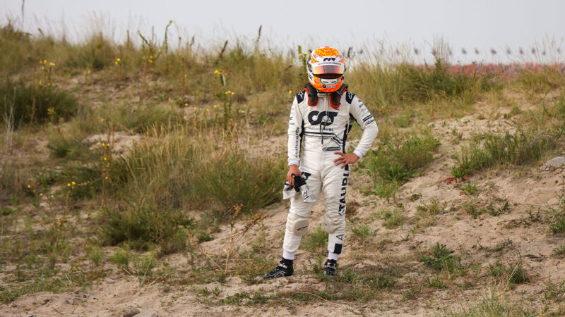 2022-AlphaTauri-F1-driver-Yuki-Tsunoda-2