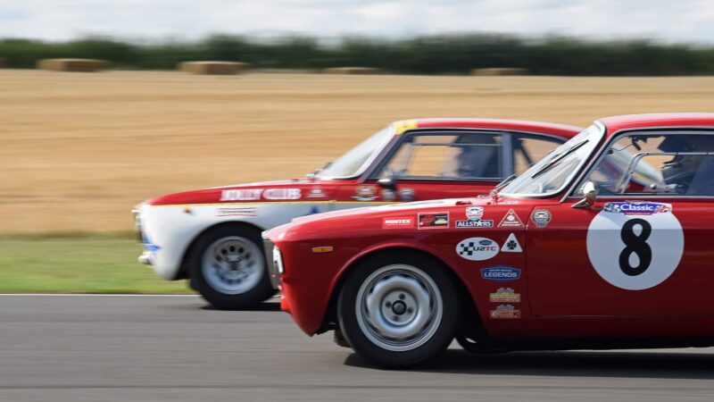 Alfa Romeo Giulia Sprint vs Giulia GTAm at Castle Combe in 2022