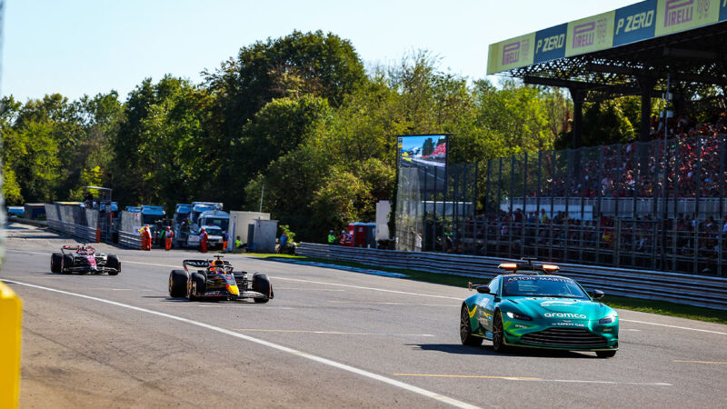 Filed-behind-the-safety-car-at-the-2022-Italian-GP-at-Monza