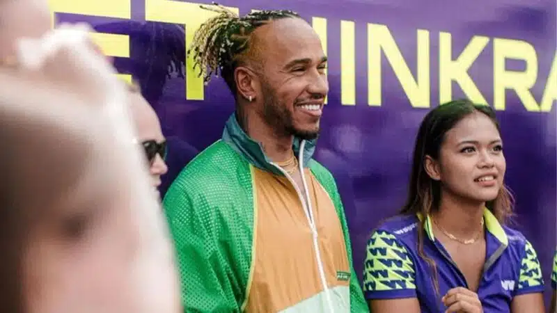 Mercedes-F1-driver-Lewis-Hamilton-meets-WSeries-drivers