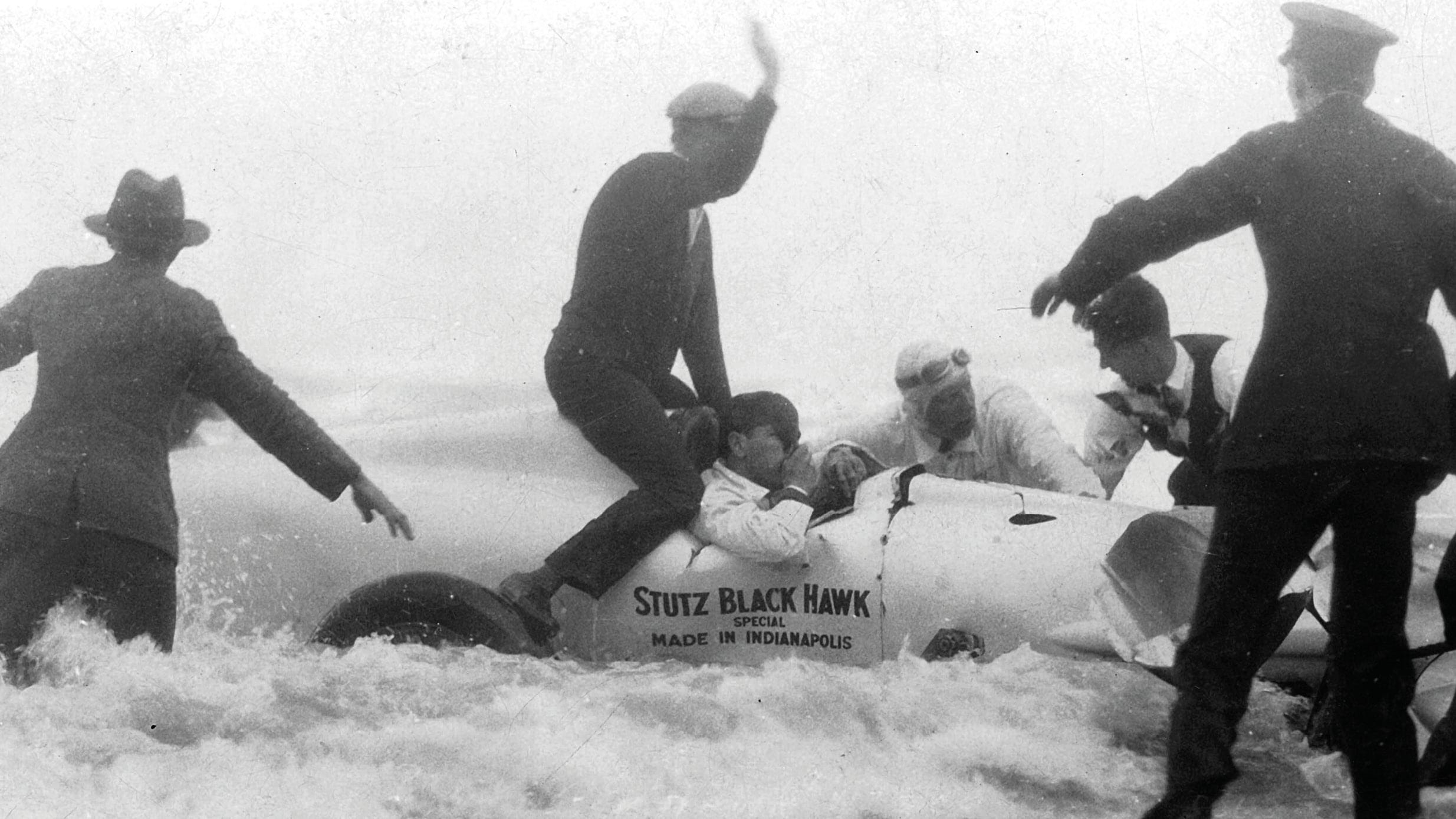 Stutz Blackhawk Special in the sea