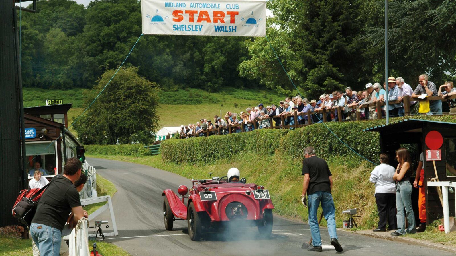 Start line at Shesley Walksh