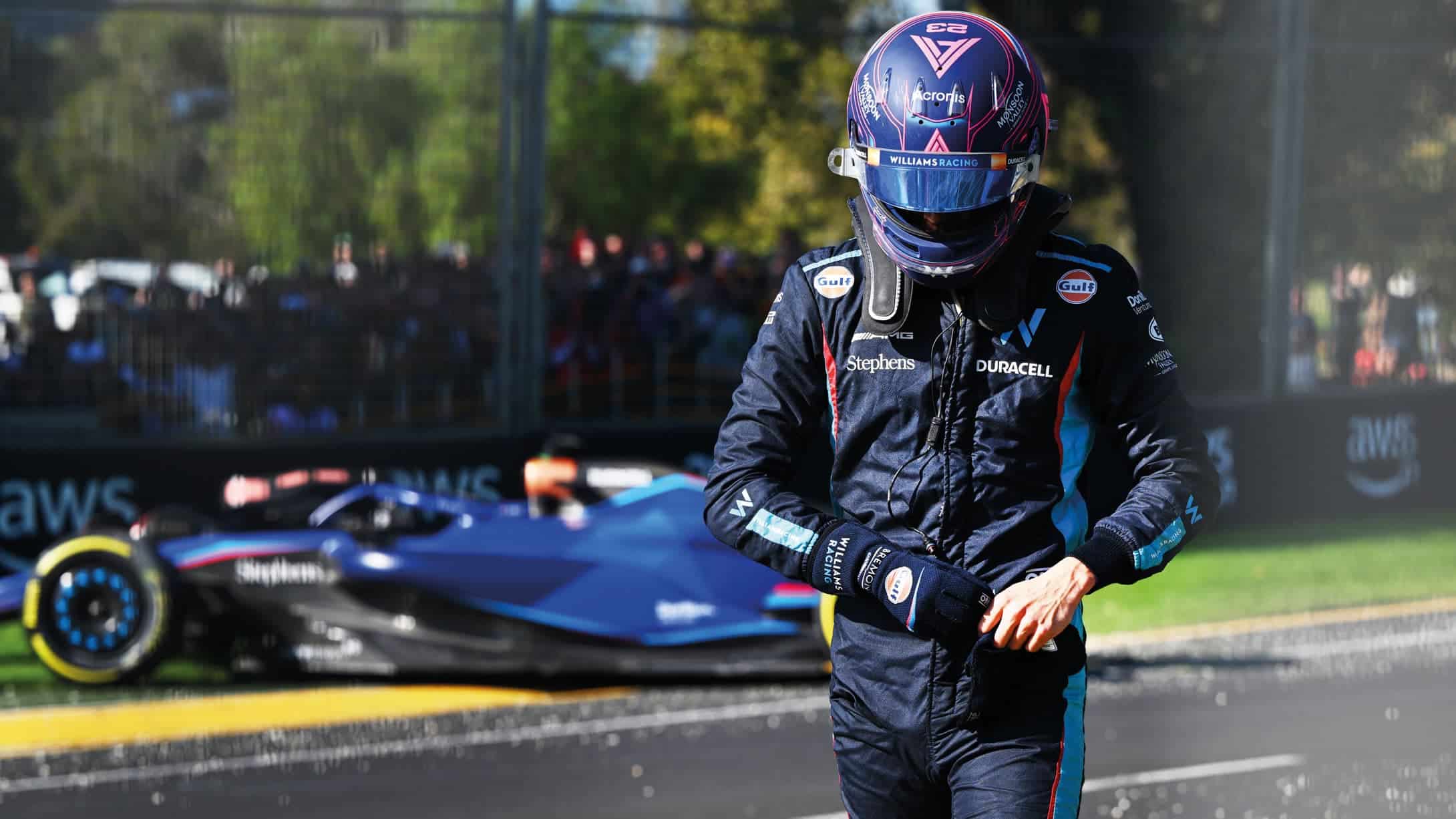 Alex Albon walks away from his crash car