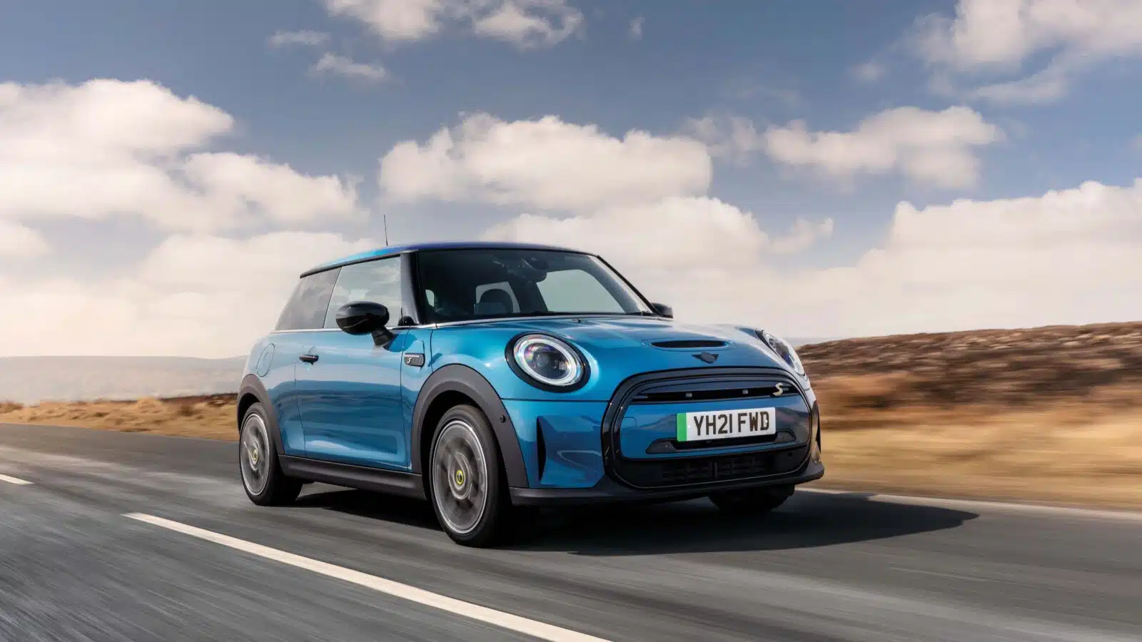 Mini Electric in the desert