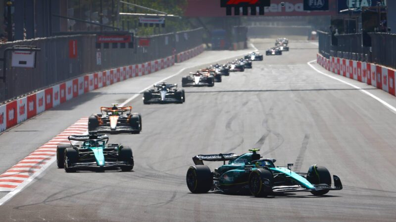 Procession of cars in the Azerbaijan GP