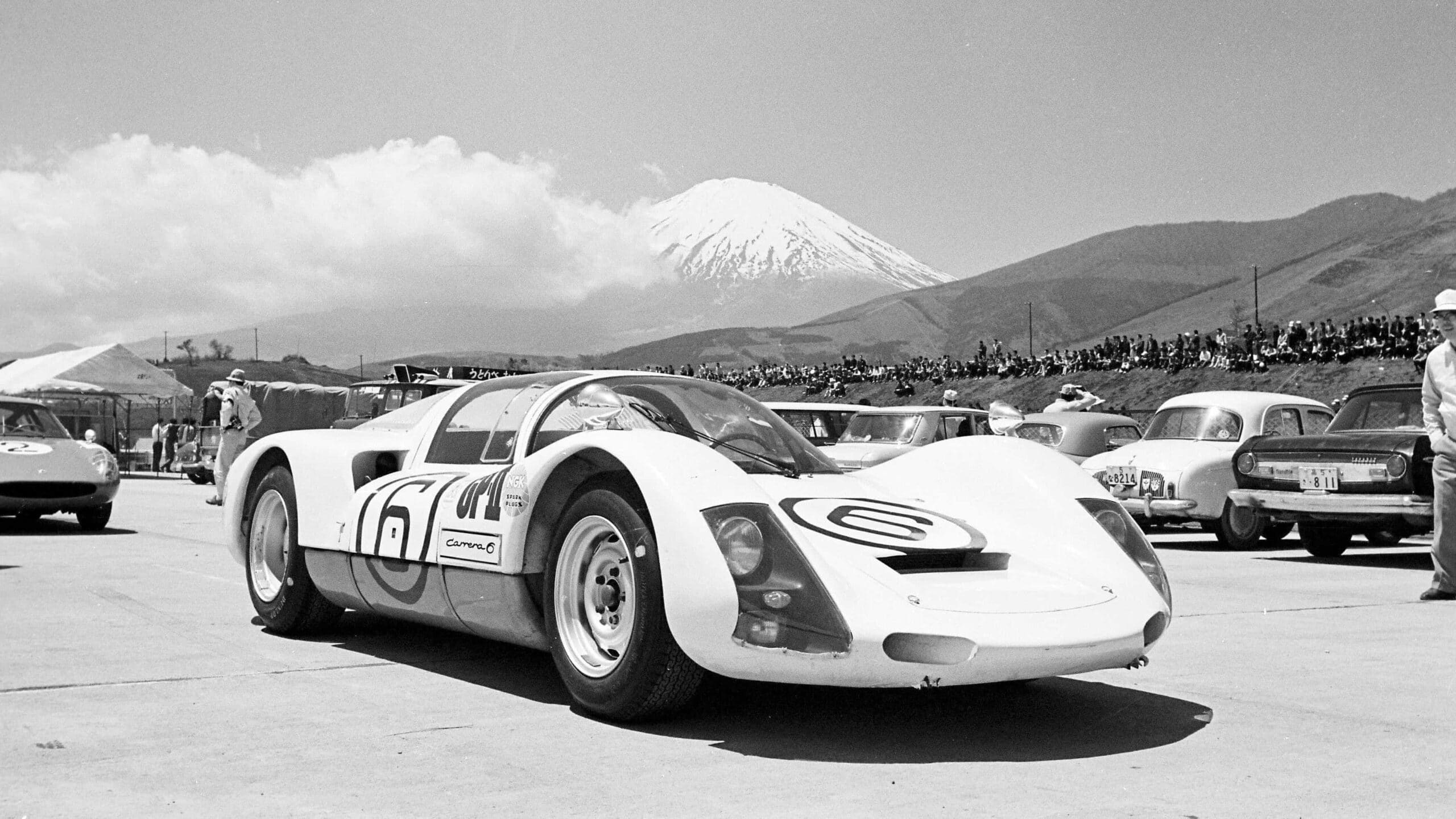 Porsche 906 Carrera Six