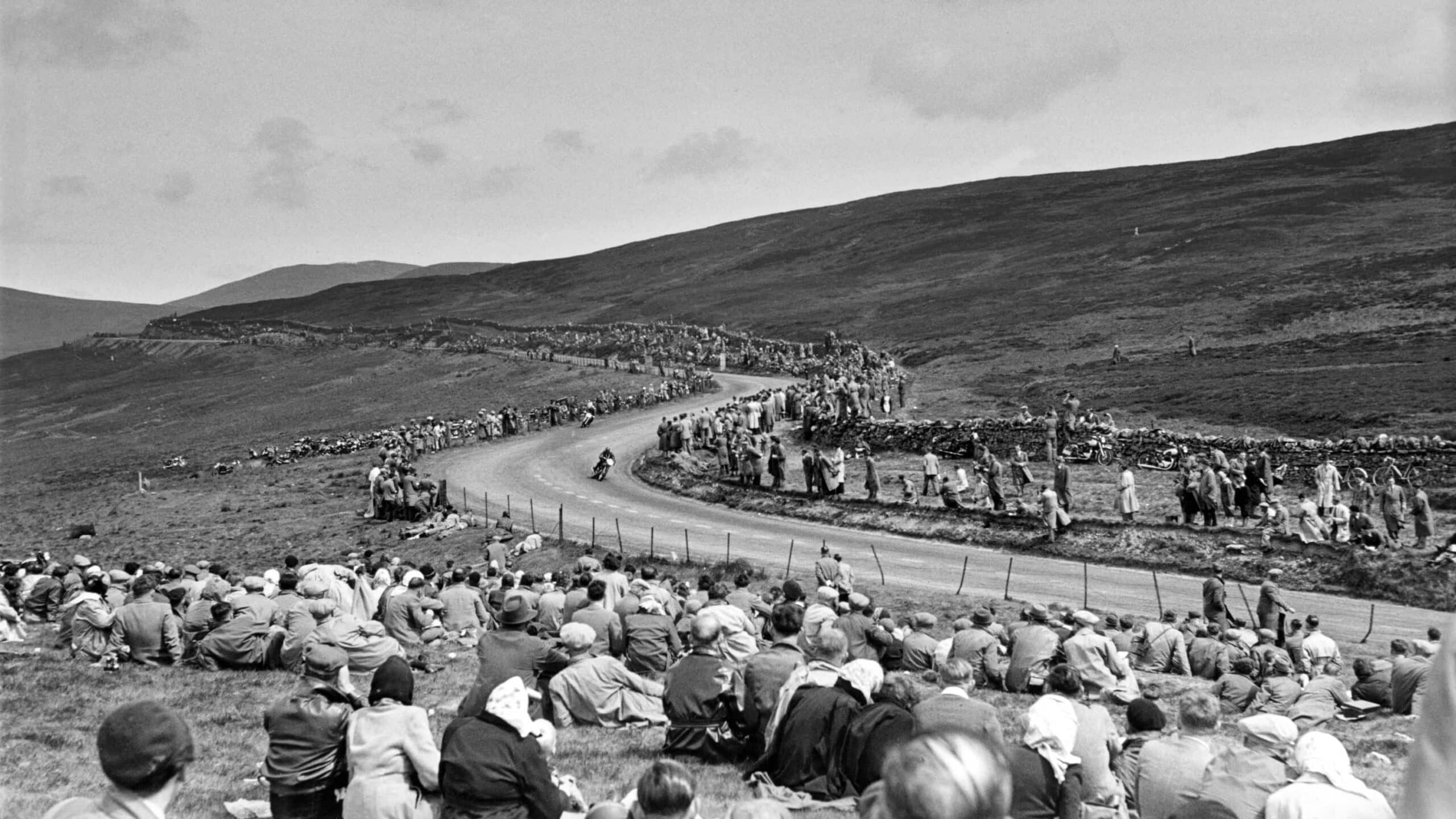 Spectators at Isle of Man 1950