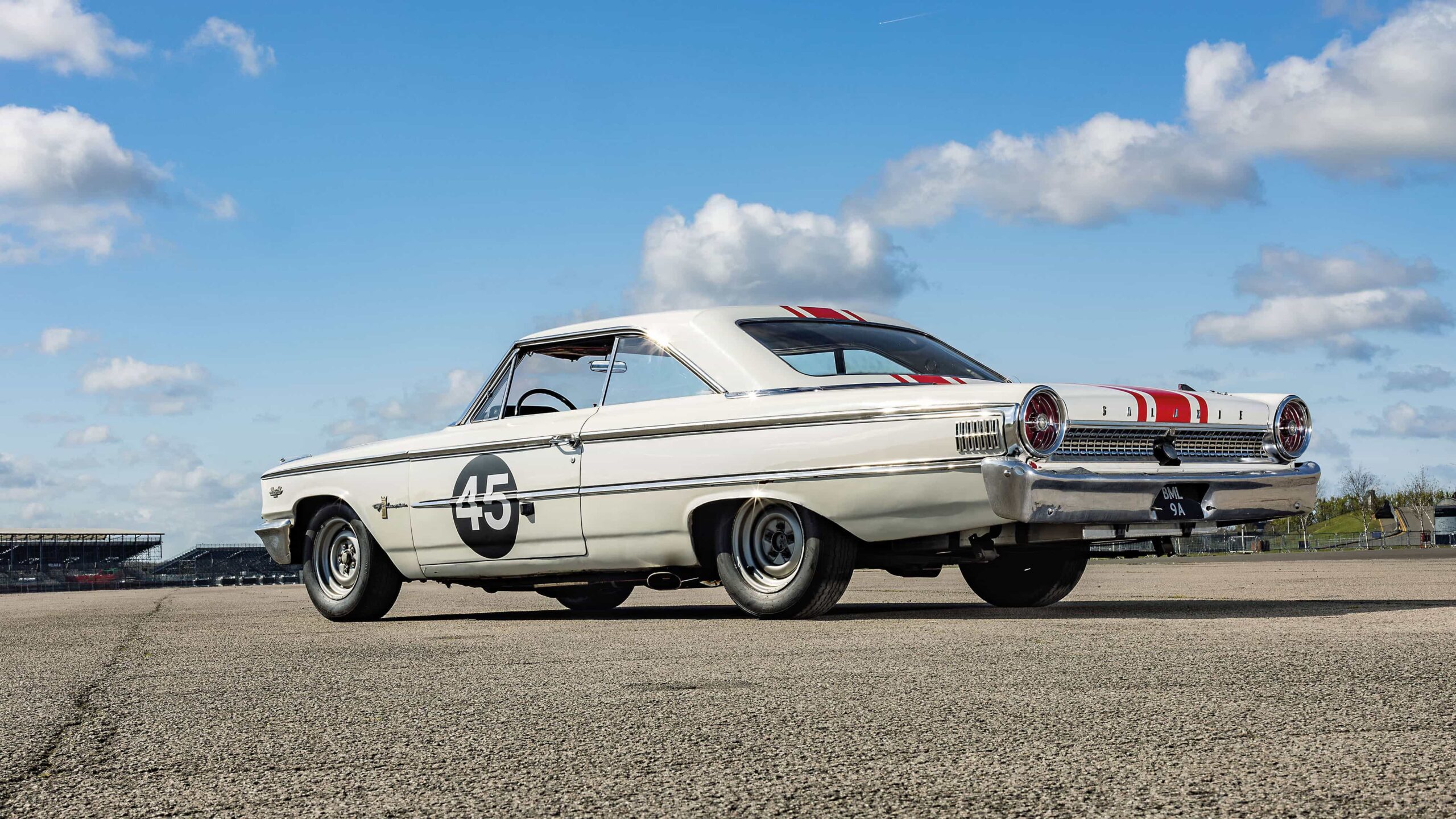 Ford Galaxie rear end