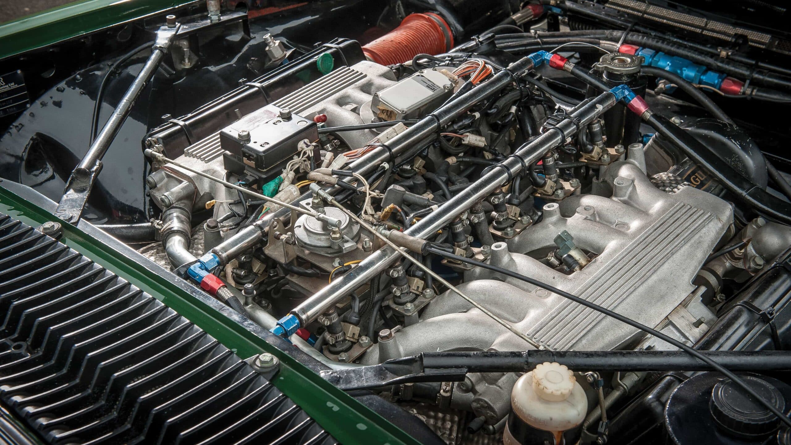 Jaguar twr xjs engine