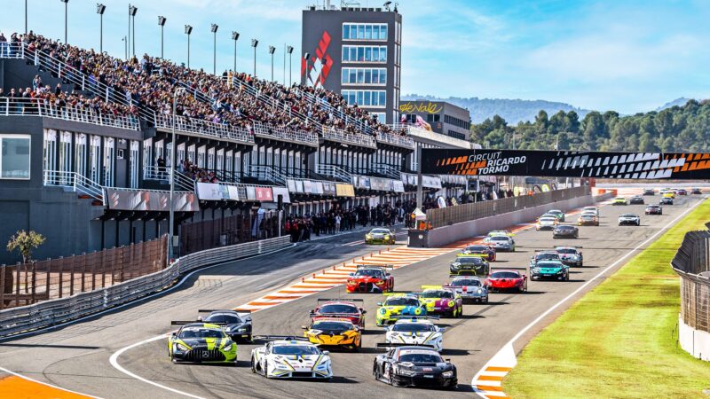 GT car race at Circuit Ricardo Tormo