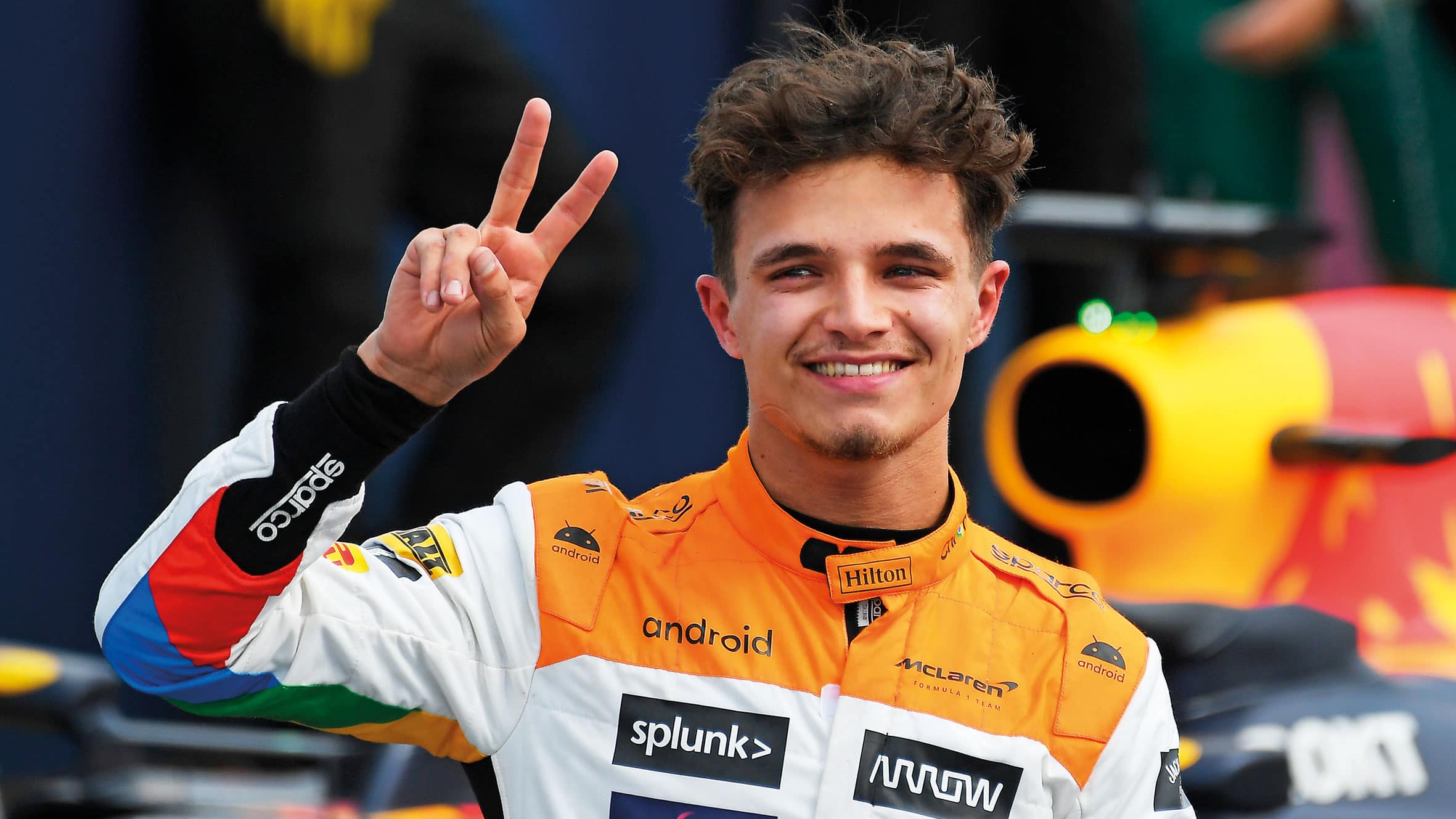 Lando Norris peace sign