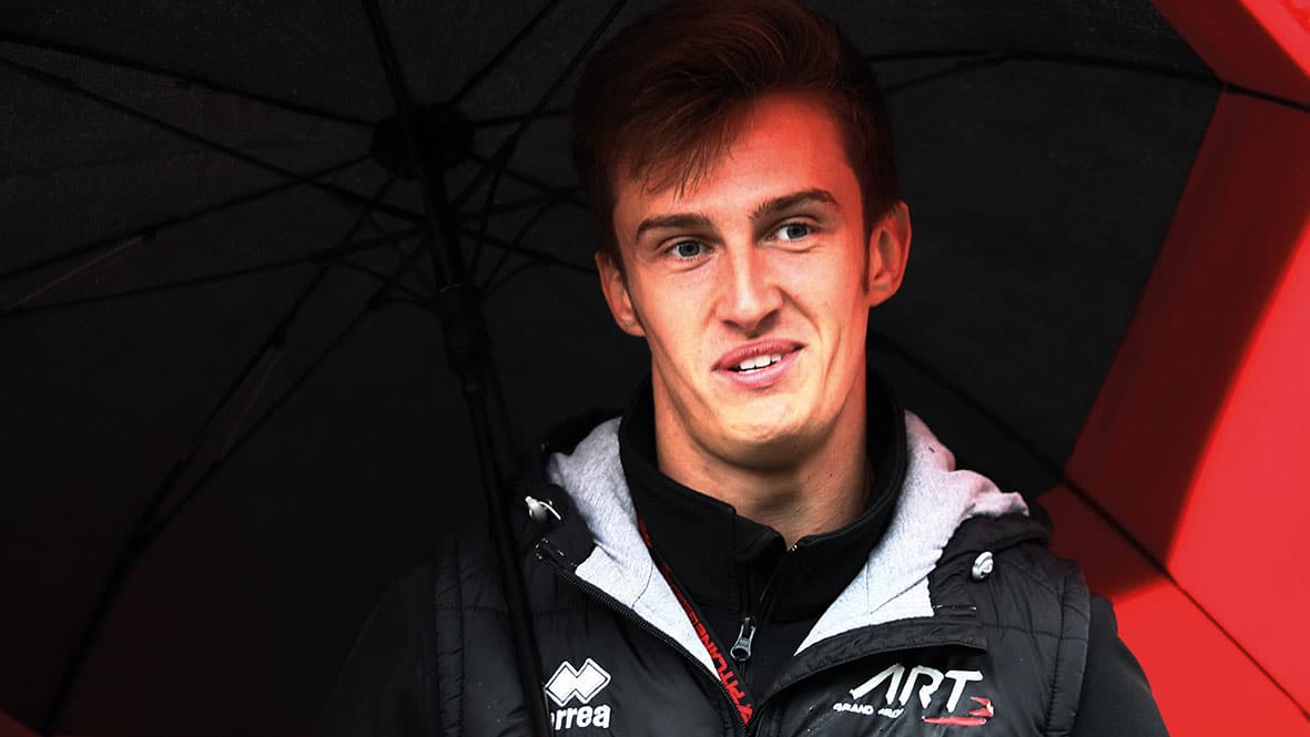 Théo Pourchaire under umbrella