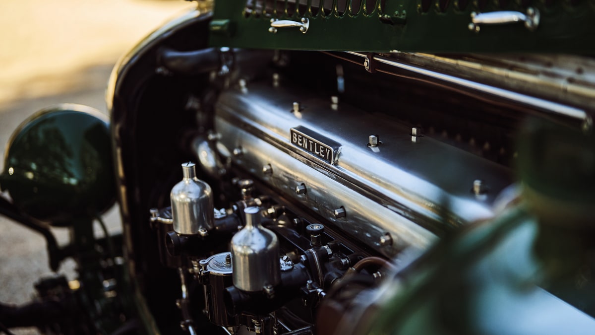 FlyingSpurHybrid1096