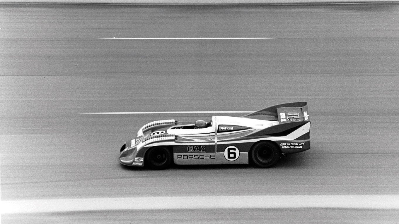 Hennessey Venom F5 bw