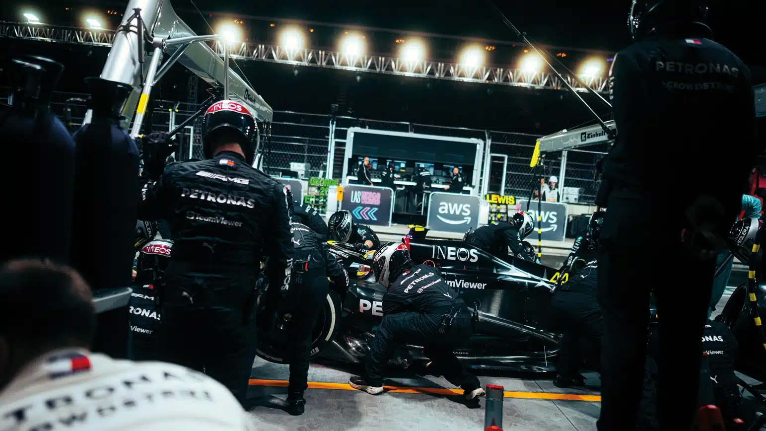F1 Racing Confidential takes us beyond the drivers and principals, to the inner workings of teams
