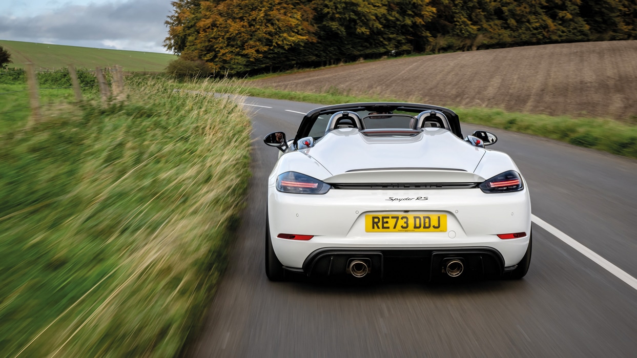 Porsche 718 Spyder RS