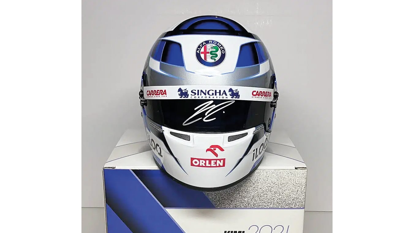 Kimi RÄikkÖnen signed
1:2 scale ‘final race’ helmet