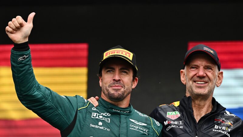Fernando Alonso with Adrian Newey