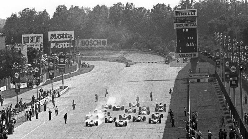 1967 Italian GP race start