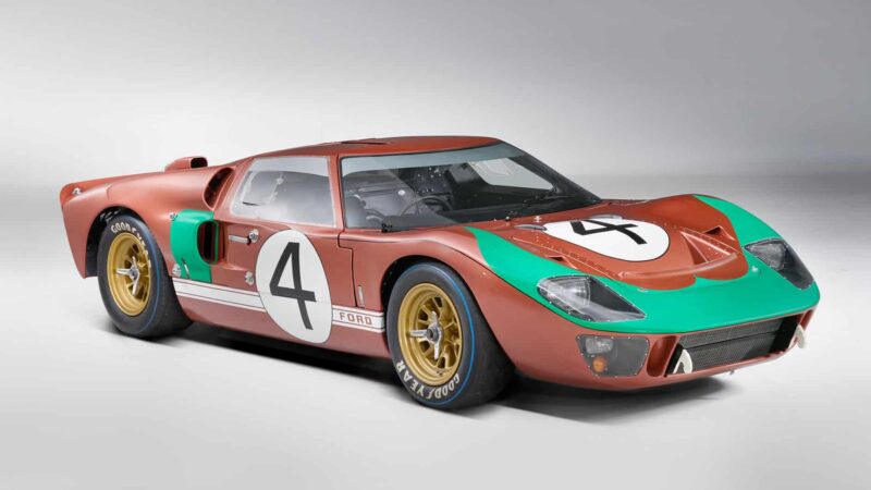 8 Ford GT40 MkII P:1032 1966 Le Mans