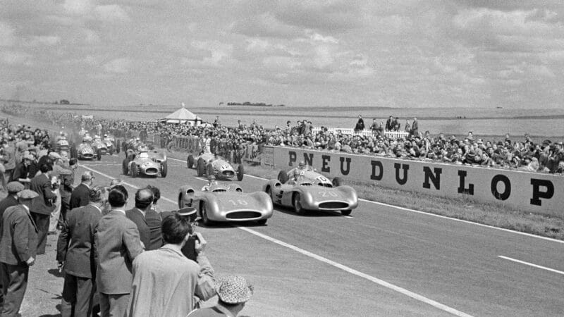 French GP, Mercedes W196 lead race